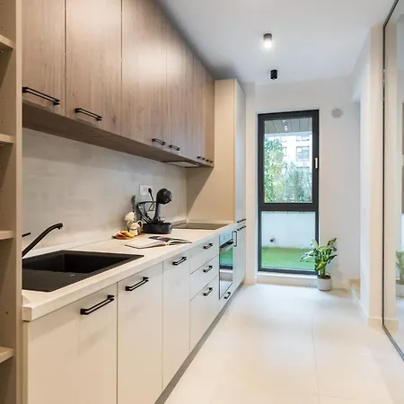 Mediteranian 1br For Business Or Leisure In Nusco *