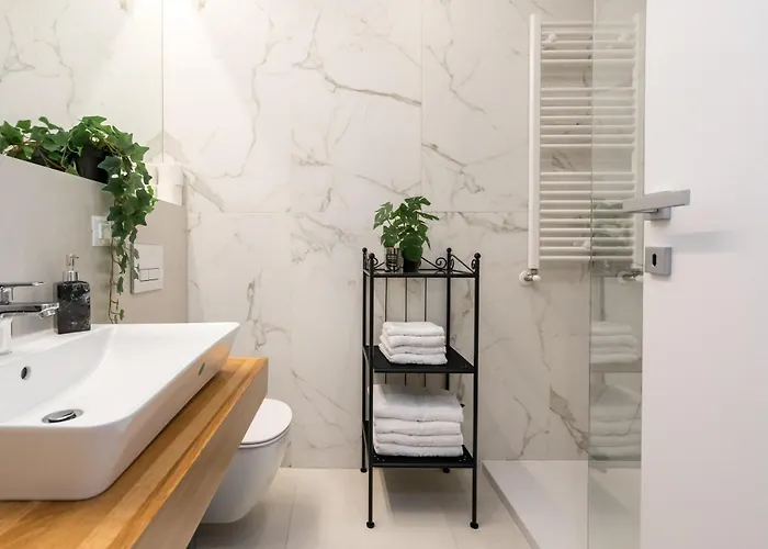 Mediteranian 1br For Business Or Leisure In Nusco * ブカレスト