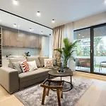 Mediteranian 1br For Business Or Leisure In Nusco Daire Bükreş