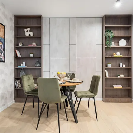 Mediteranian 1br For Business Or Leisure In Nusco شقة *