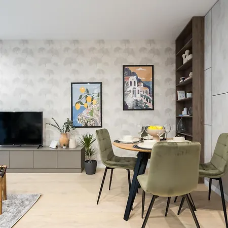 Mediteranian 1br For Business Or Leisure In Nusco شقة *