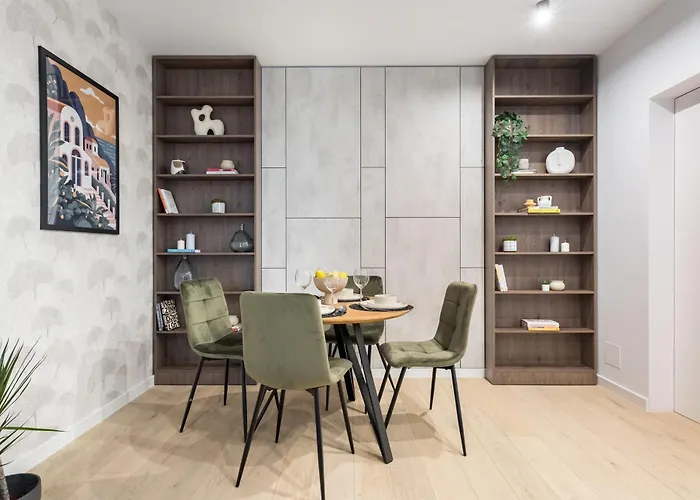Mediteranian 1br For Business Or Leisure In Nusco شقة *