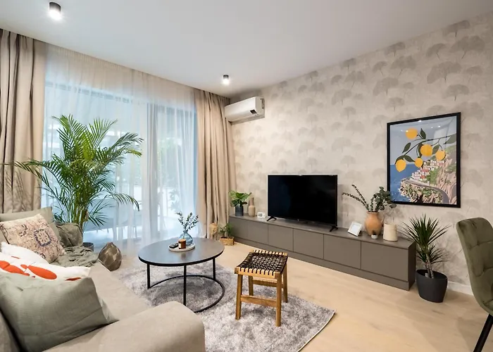 Mediteranian 1br For Business Or Leisure In Nusco Apartmán Bukurešť
